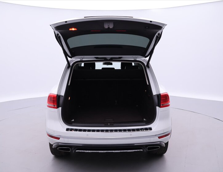 Volkswagen Touareg SUV 3,0 l 193 kw