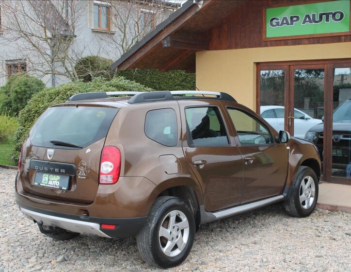 Dacia Duster SUV / Terénní 1,6 l 77 kw