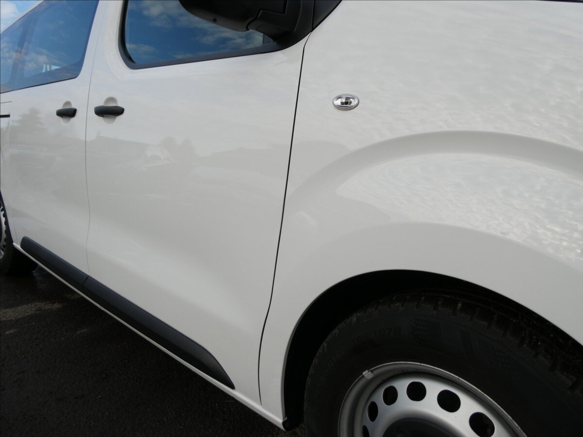 Peugeot Expert Kombi 1,5 l 88 kw