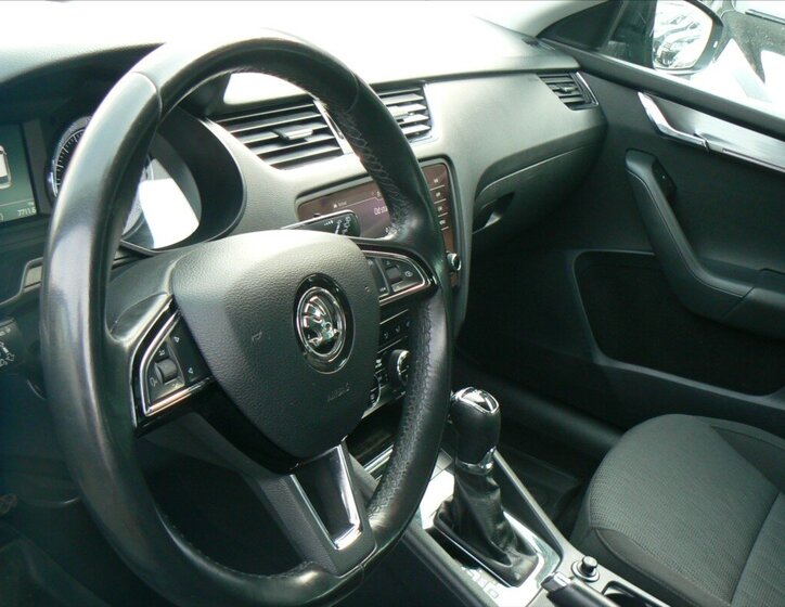 Škoda Octavia Kombi 2,0 l 110 kw