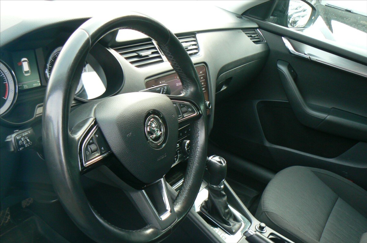 Škoda Octavia Kombi 2,0 l 110 kw