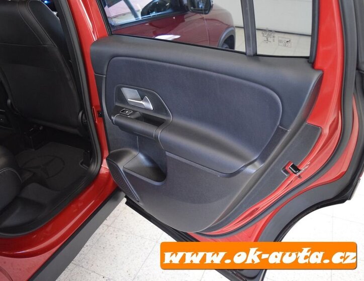 Mercedes-Benz GLB SUV 0,0 85 kw