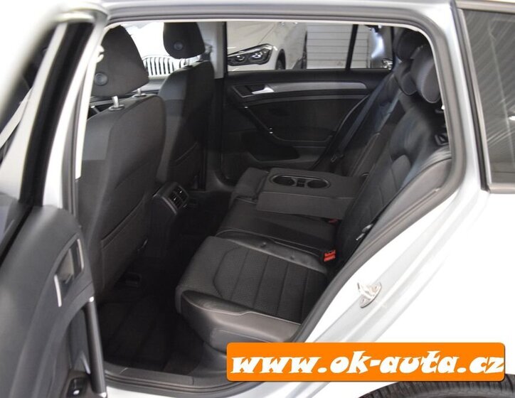 Volkswagen Golf Kombi 1,6 l 85 kw