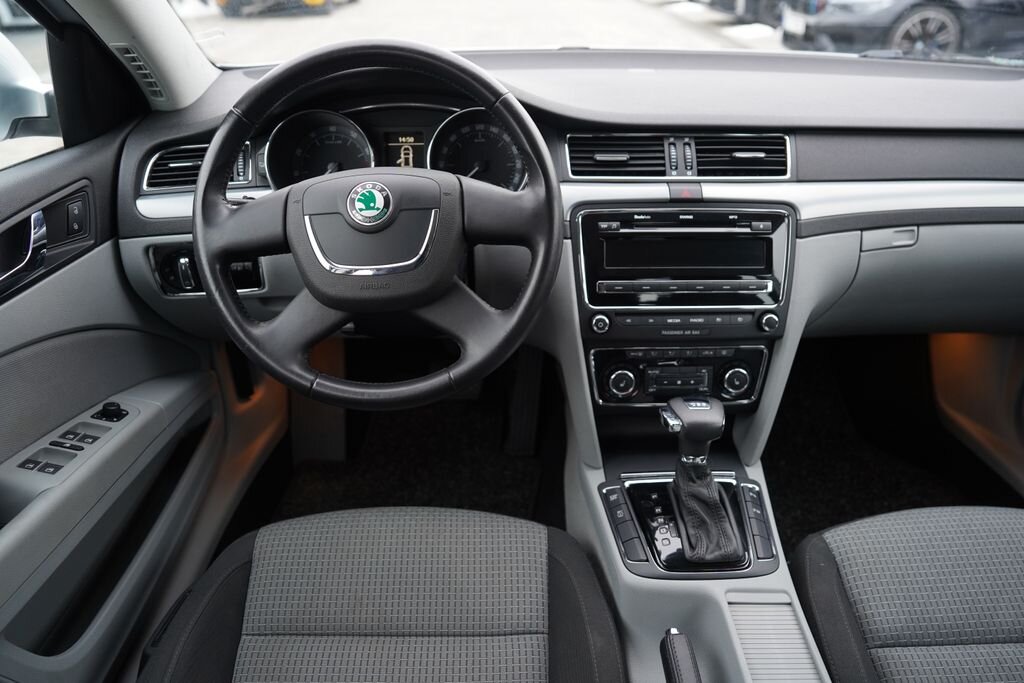 Škoda Superb Sedan 1,8 l 118 kw