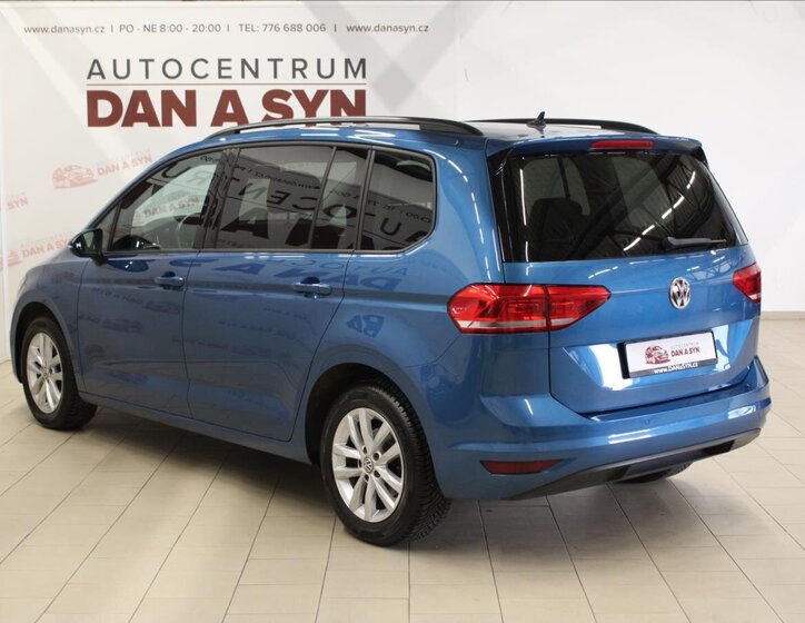 Volkswagen Touran MPV 1,2 l 81 kw