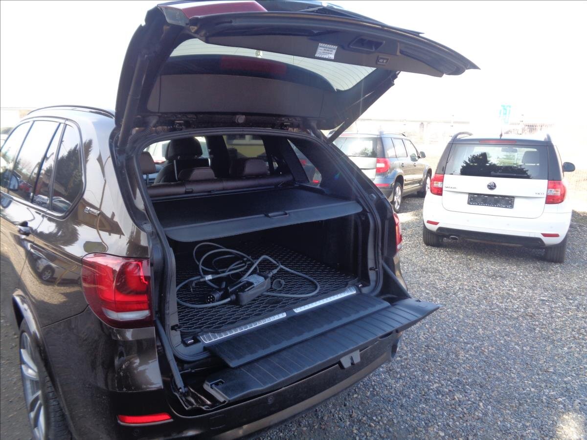 BMW X5 Kombi 2,0 l 180 kw