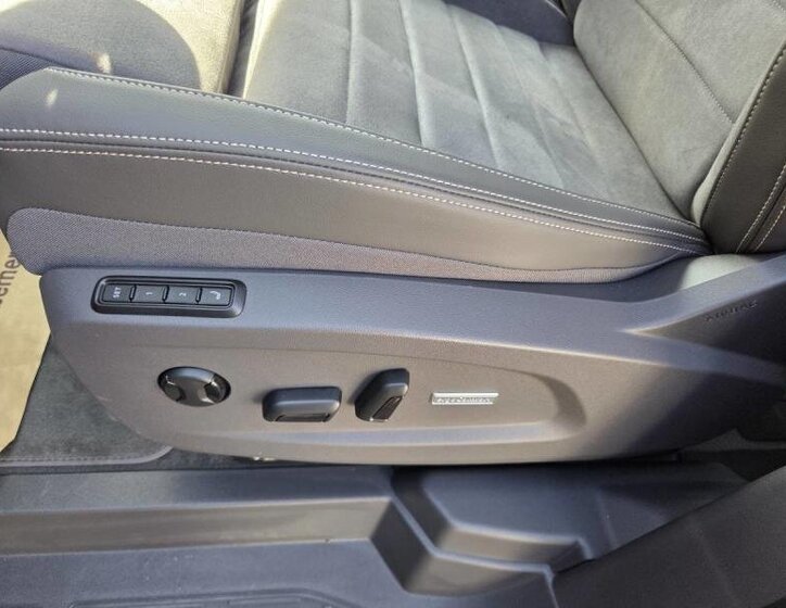 Volkswagen Multivan VAN-Minibus 2,0 l 110 kw