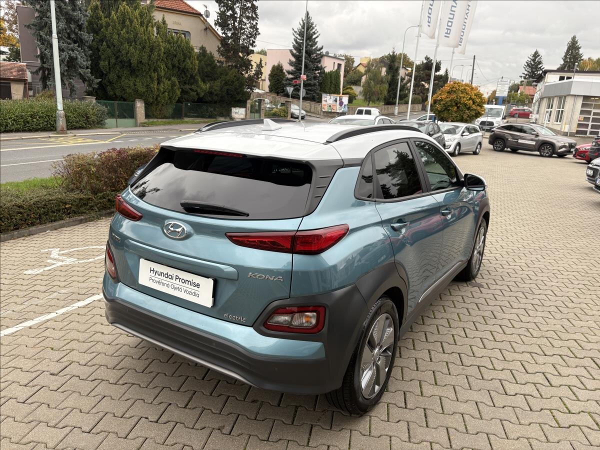 Hyundai Kona SUV / Terénní 0,0 150 kw