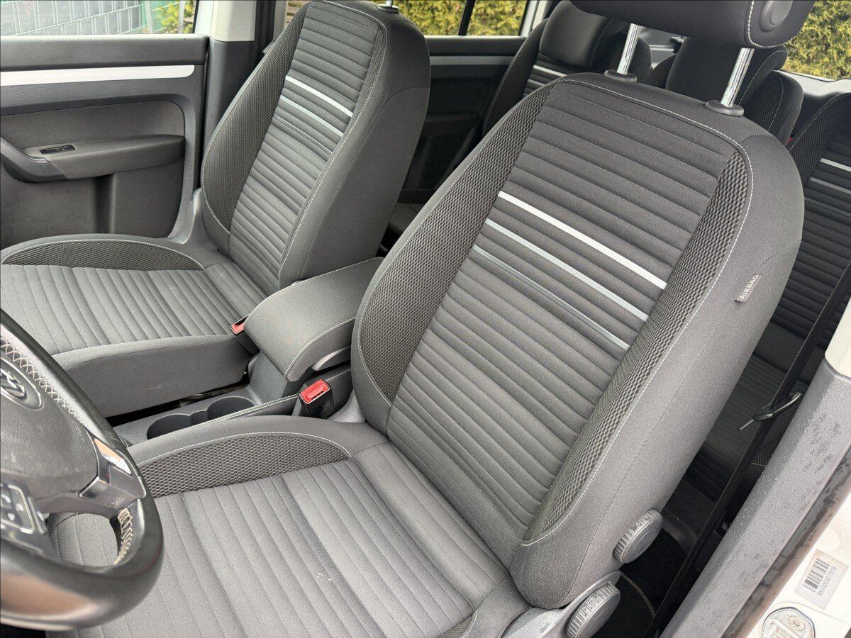 Volkswagen Touran MPV 1,2 l 77 kw