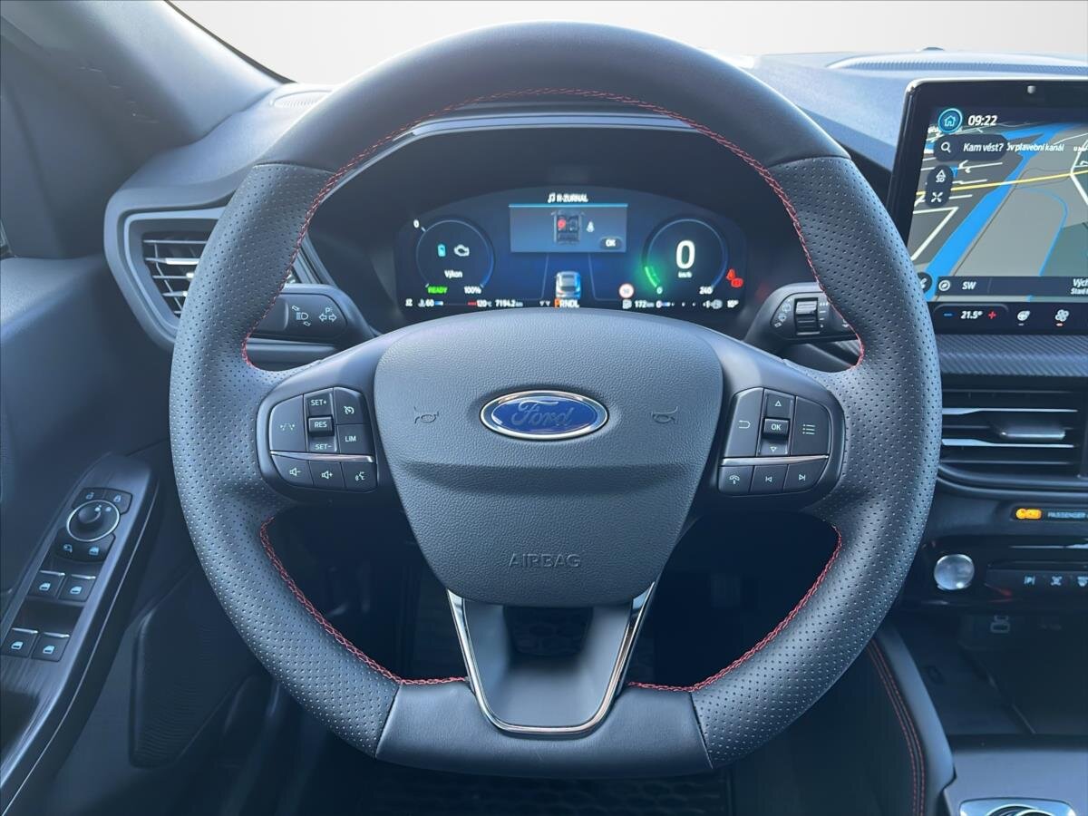 Ford Kuga SUV / Terénní 2,5 l 134 kw