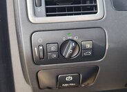 Volvo XC70 Kombi 2,4 l 151 kw