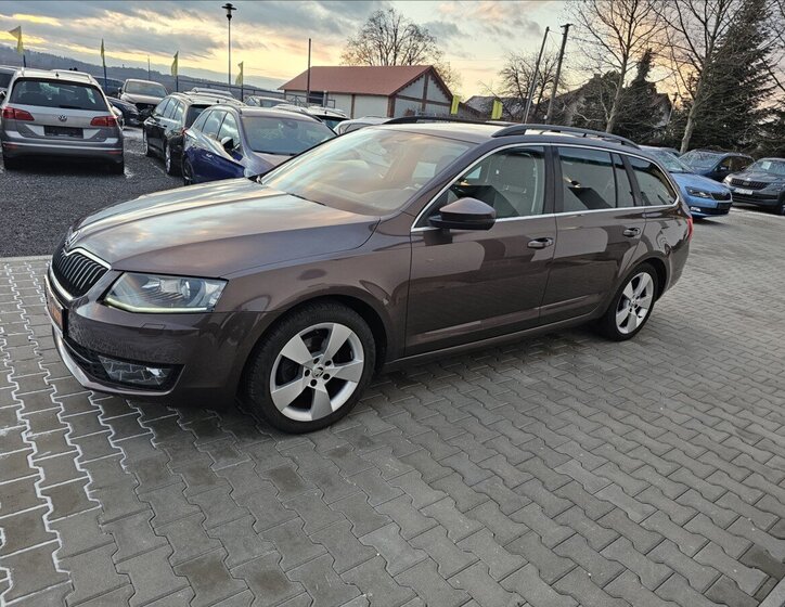 Škoda Octavia 9
