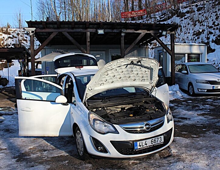 Opel Corsa Hatchback 1,2 l 63 kw