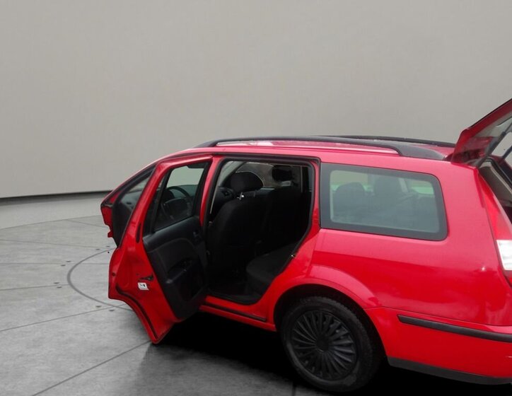 Ford Mondeo Kombi 2,0 l 85 kw