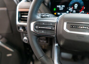 GMC Yukon SUV 6,2 l 313 kw