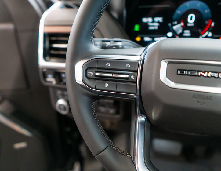 GMC Yukon SUV 6,2 l 313 kw