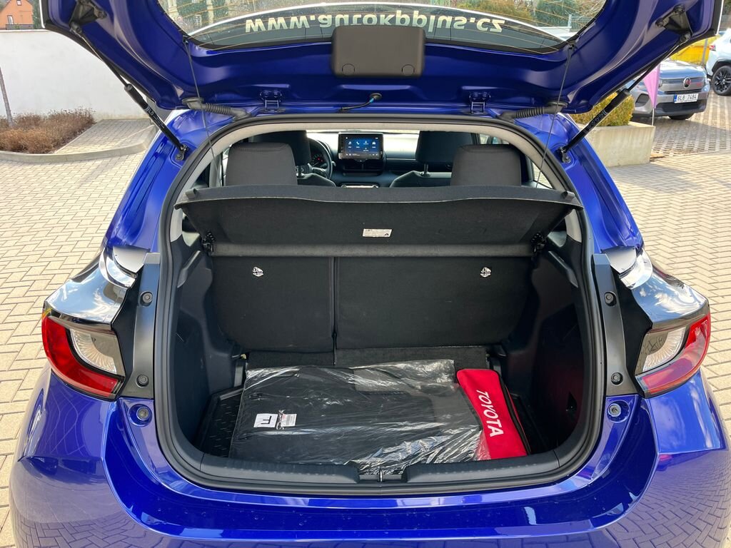 Toyota Yaris Hatchback 1,5 l 68 kw