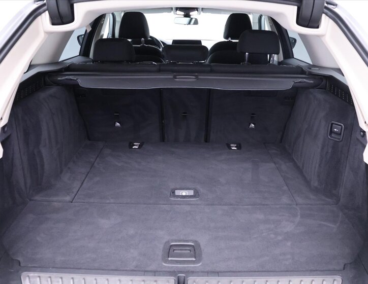 BMW Řada 5 Kombi 2,0 l 170 kw