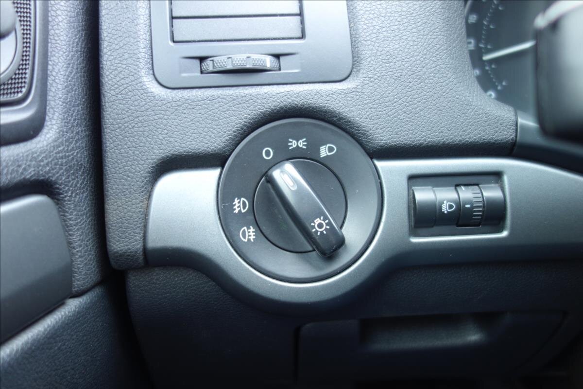 Škoda Octavia Liftback 1,6 l 75 kw