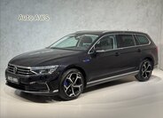 Volkswagen Passat Kombi 1,4 l 160 kw