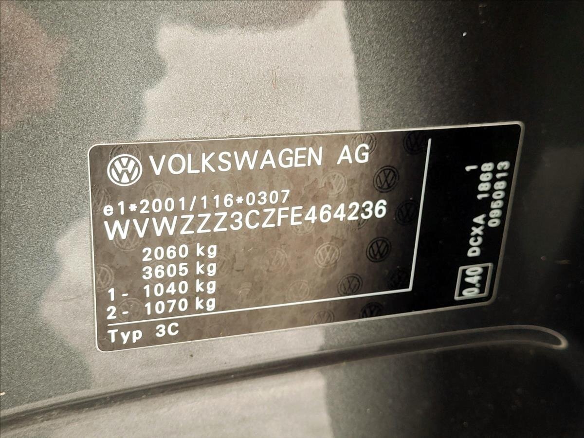 Volkswagen Passat Kombi 1,6 l 88 kw