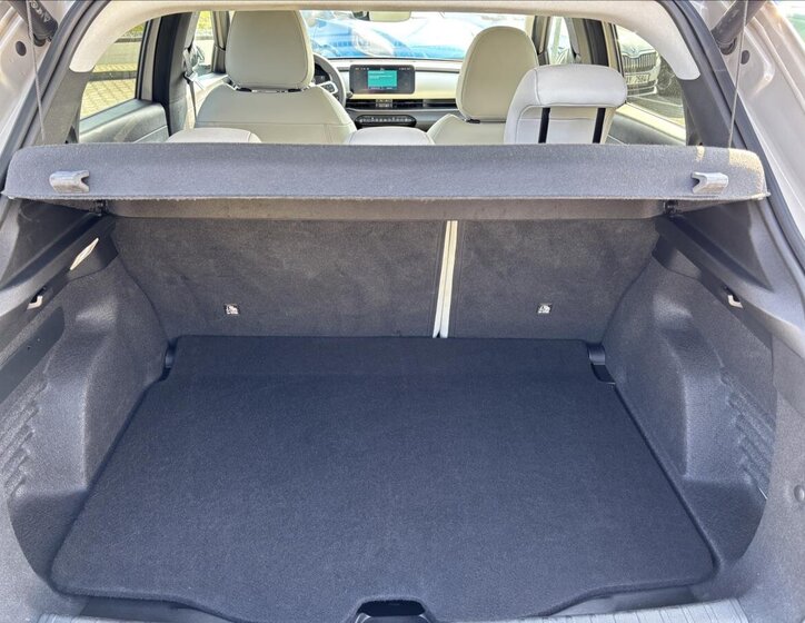 Fiat 600 SUV / Terénní 1,2 l 100 kw