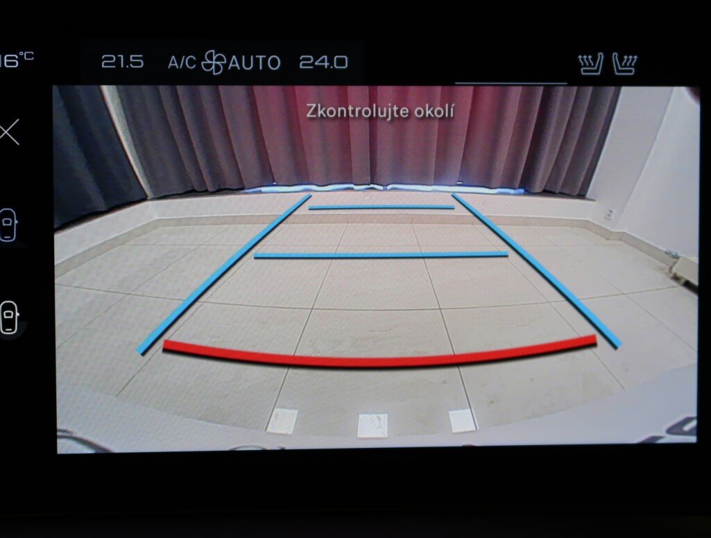 Peugeot 3008 SUV / Terénní 1,2 l 100 kw