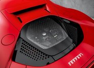 Ferrari SF90 Kupé 4,0 l 574 kw