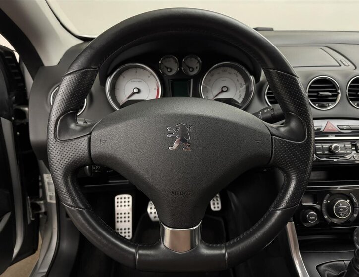 Peugeot 308 Kabriolet 1,6 l 82 kw