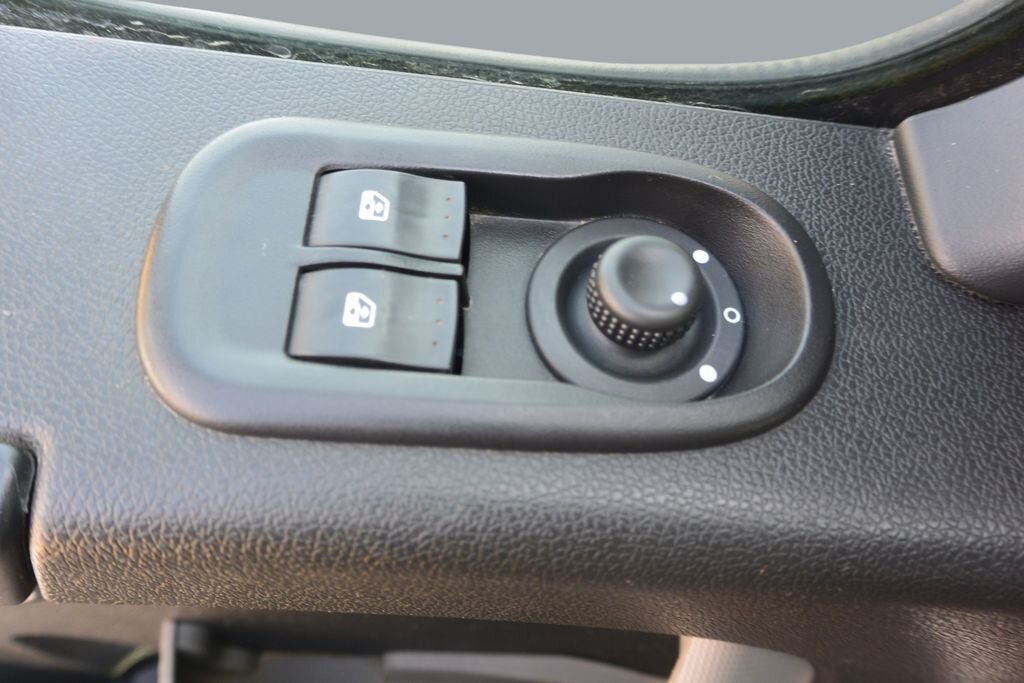 Renault Master Valník 2,3 l 96 kw