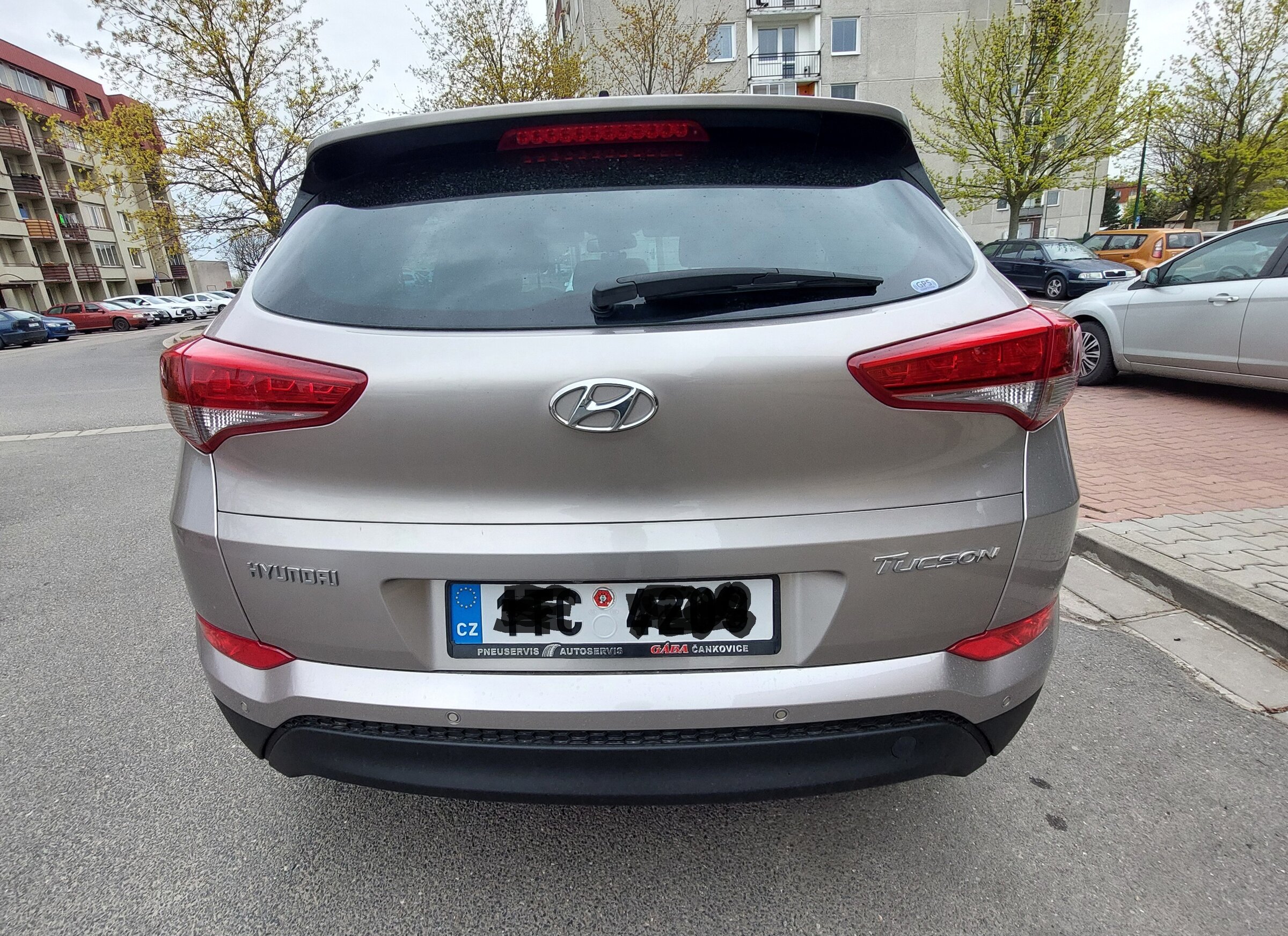 Hyundai Tucson CUV / Crossover 1,7 l 104 kw