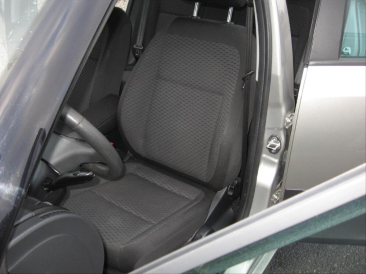 Škoda Fabia Kombi 1,2 l 77 kw