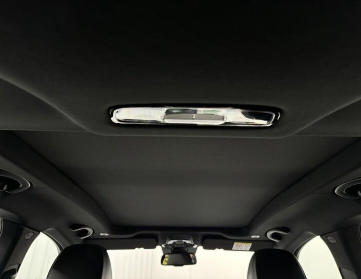 Alfa Romeo Stelvio 44