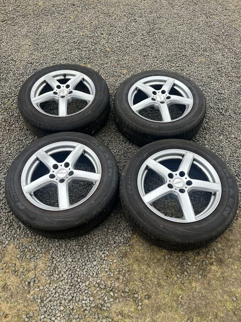 Nissan Qashqai SUV 1,6 l 120 kw