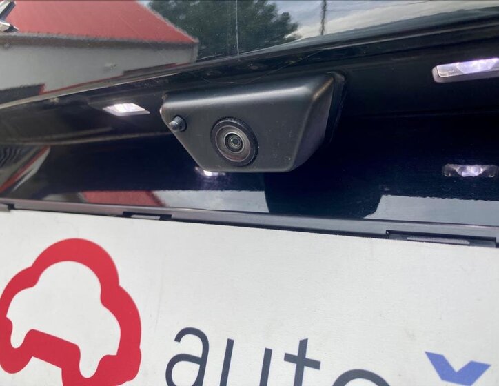 Ford Kuga SUV / Terénní 2,0 l 110 kw