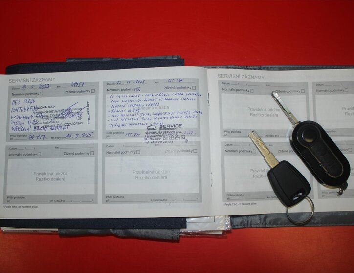 Peugeot Boxer Ostatní 2,2 l 121 kw