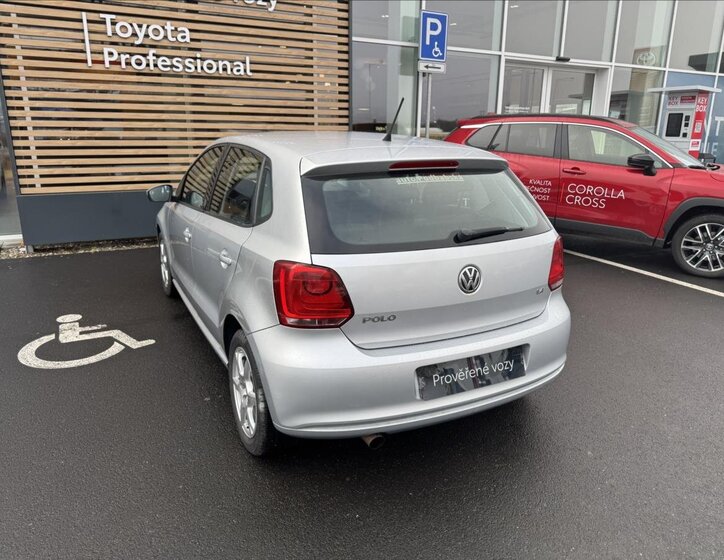 Volkswagen Polo 13