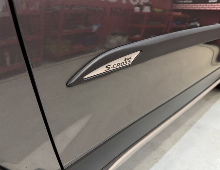 Suzuki SX4 S-Cross 3