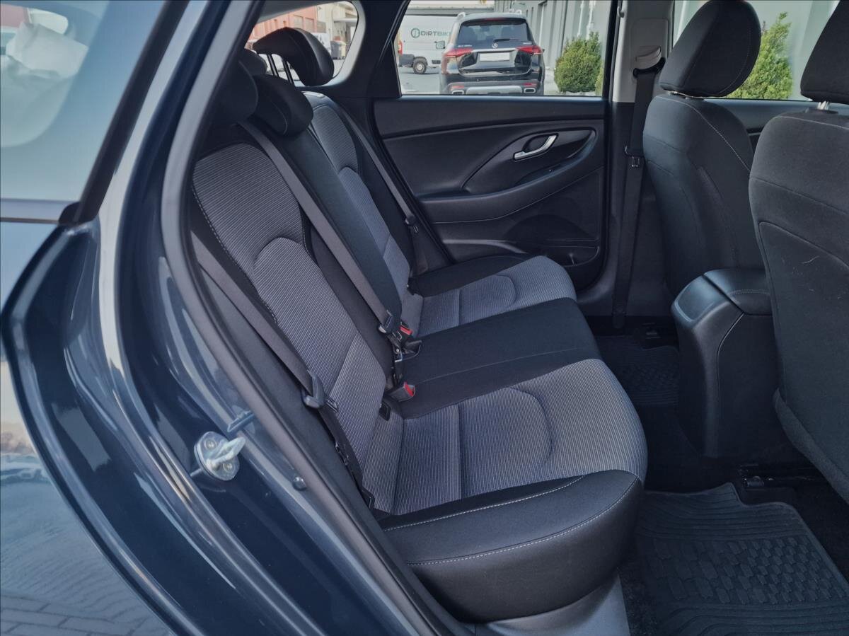 Hyundai i30 Kombi 1,6 l 85 kw