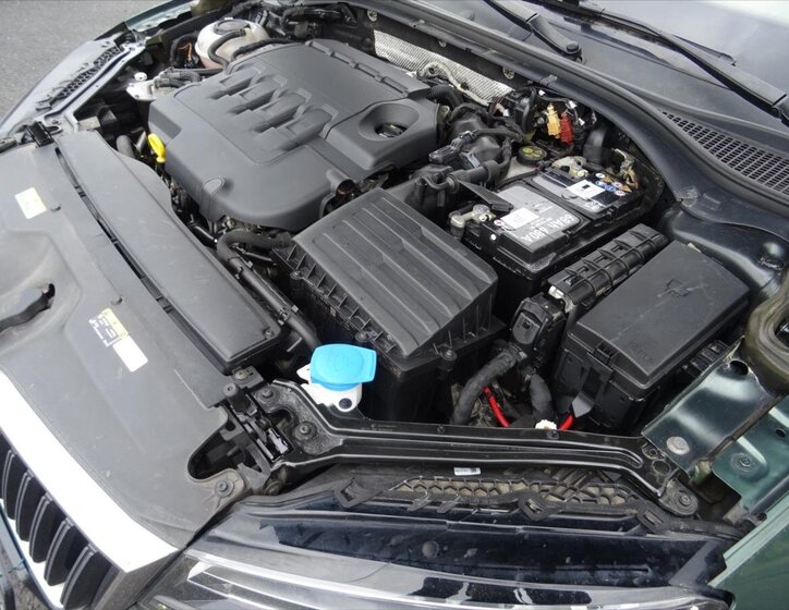 Škoda Superb Kombi 1,6 l 88 kw