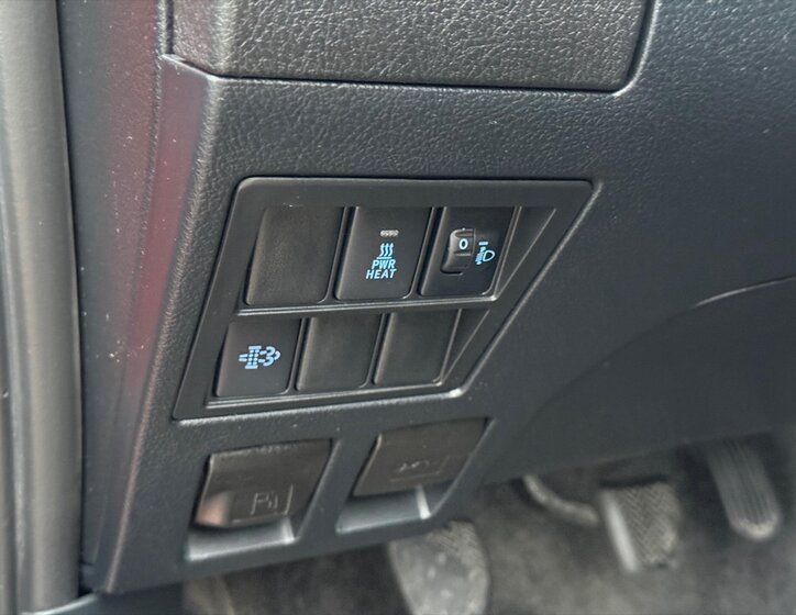 Toyota Hilux Pick-up 2,4 l 110 kw