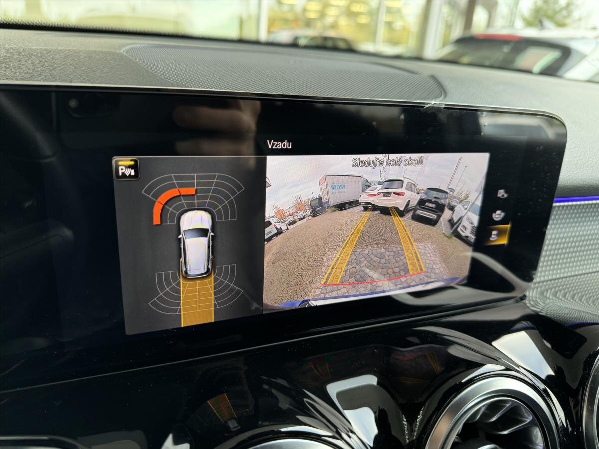 Mercedes-Benz GLB SUV 1,3 l 120 kw