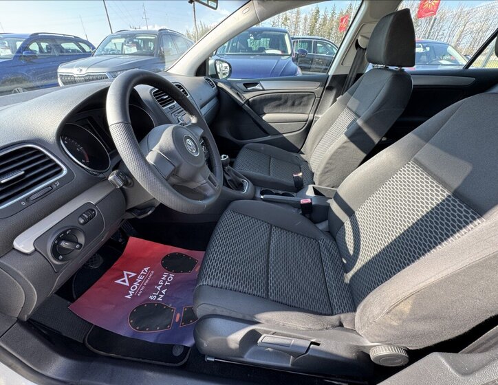 Volkswagen Golf Hatchback 2,0 l 81 kw