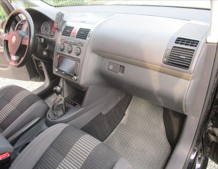 Volkswagen Touran 15