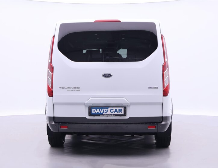 Ford Tourneo Custom 6