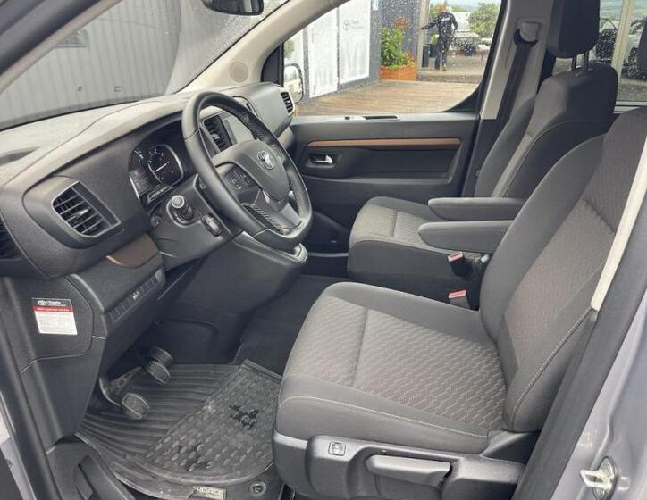 Toyota ProAce Verso 15
