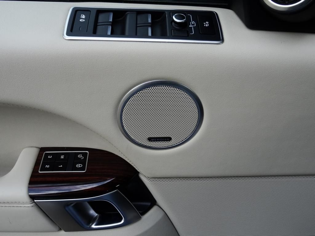 Land Rover Range Rover SUV 4,4 l 250 kw