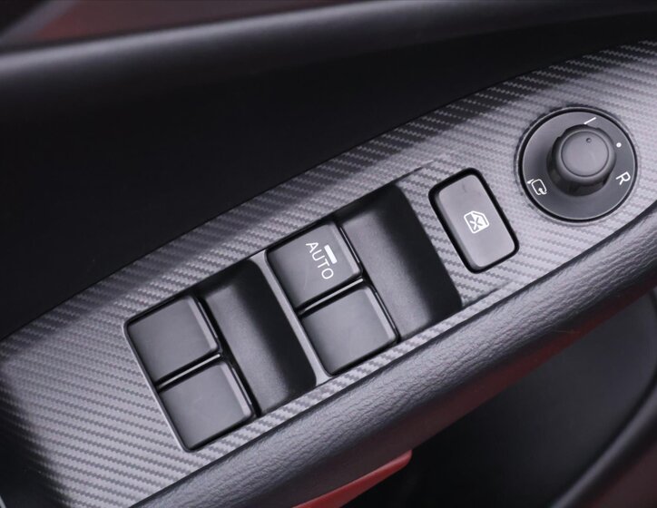 Mazda CX-3 SUV 2,0 l 110 kw