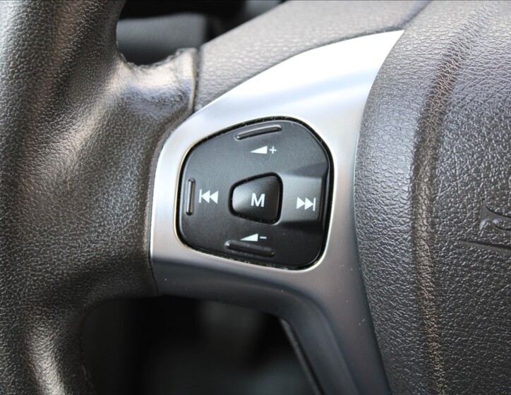 Ford Tourneo Courier 14