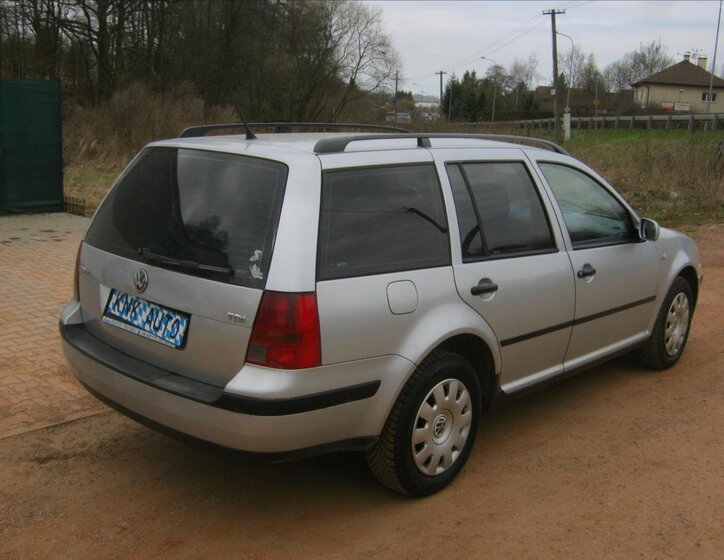 Volkswagen Golf Kombi 1,9 l 74 kw